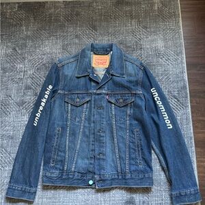 Custom Levi’s Blue Denim Jacket men’s S blue Brand New